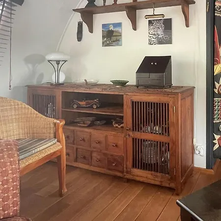 2 Bedroom Stunning In Campsite *